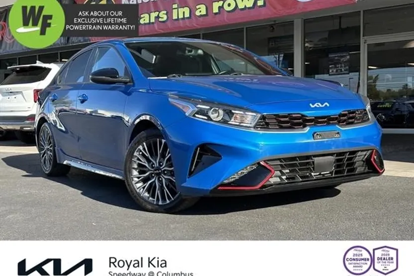 2023 Kia Forte GT-Line photo 1