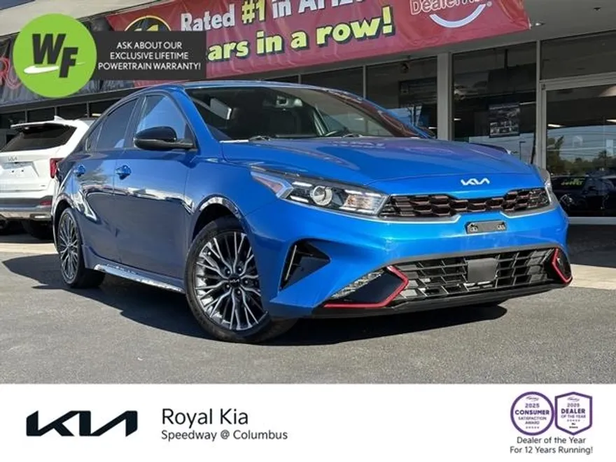 2023 Kia Forte GT-Line photo 1
