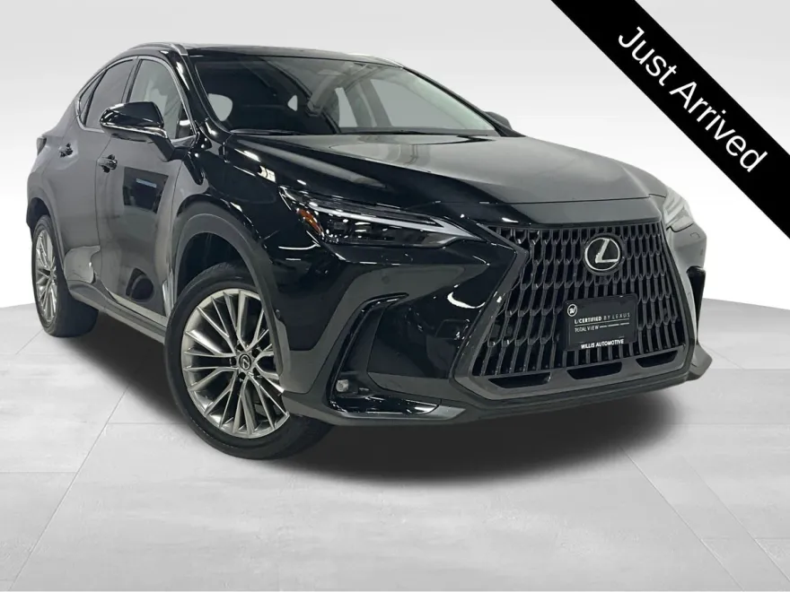 2022 Lexus NX 350h Luxury photo 1