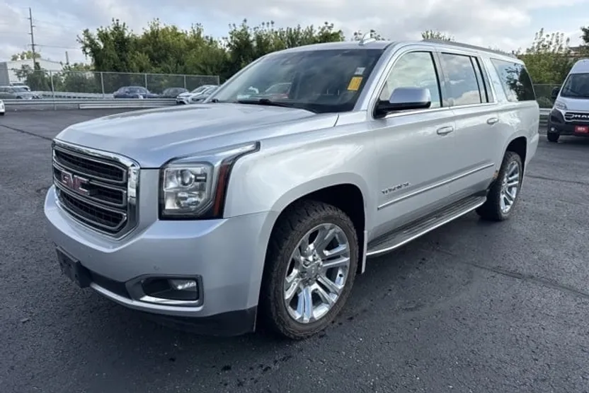 2017 Gmc Yukon XL SLT photo 1