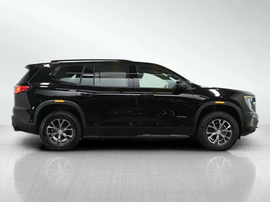 2025 Gmc Acadia AT4 photo 1