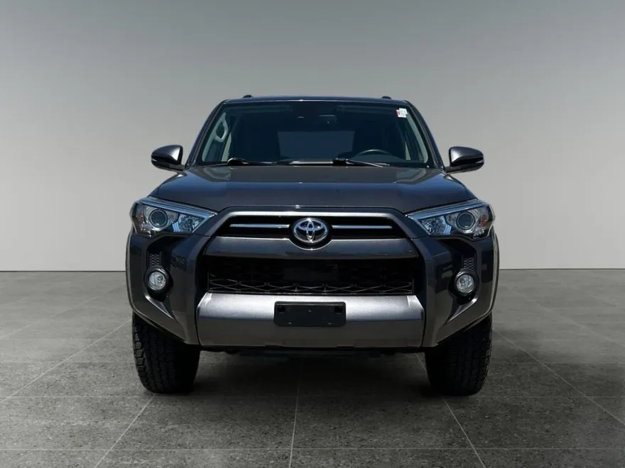 2020 Toyota 4Runner SR5 Premium photo 1