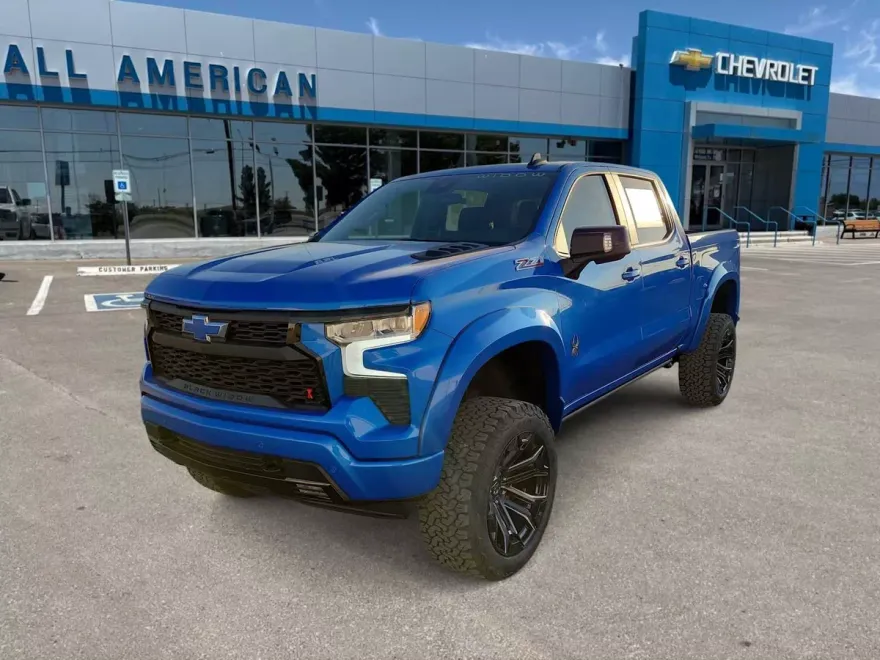 2025 Chevrolet Silverado 1500 RST photo 1