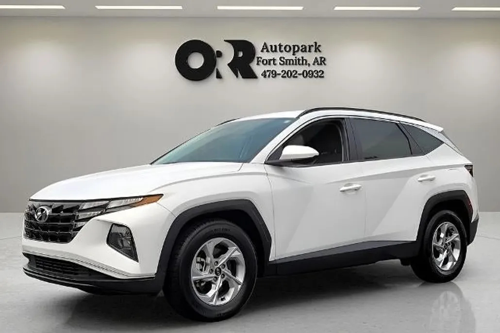 2024 Hyundai Tucson SEL photo 1