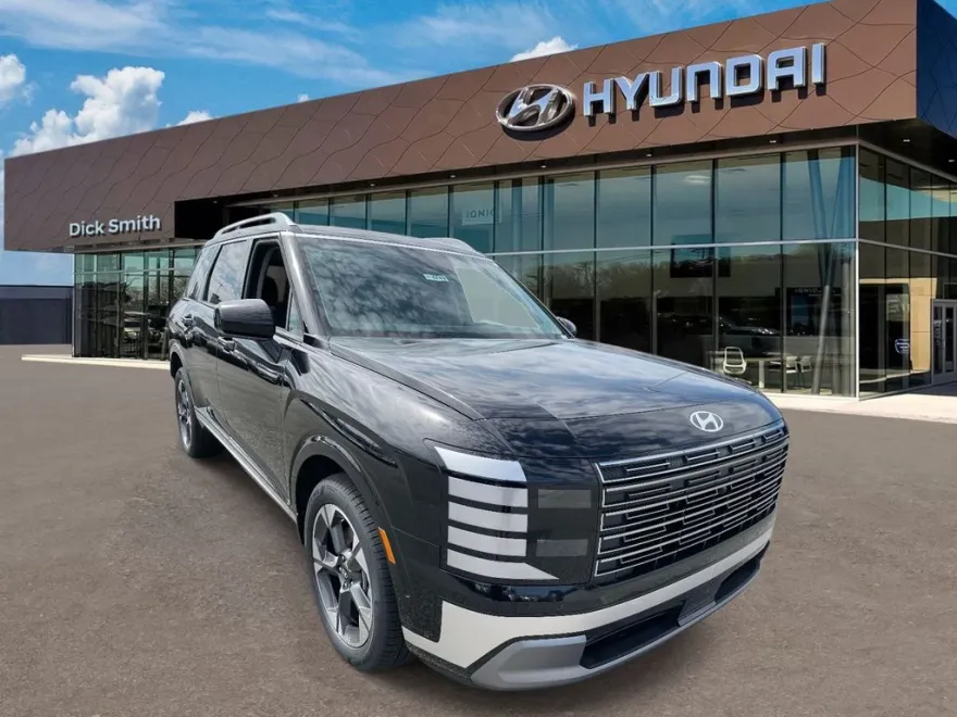 2026 Hyundai Palisade Limited photo 1