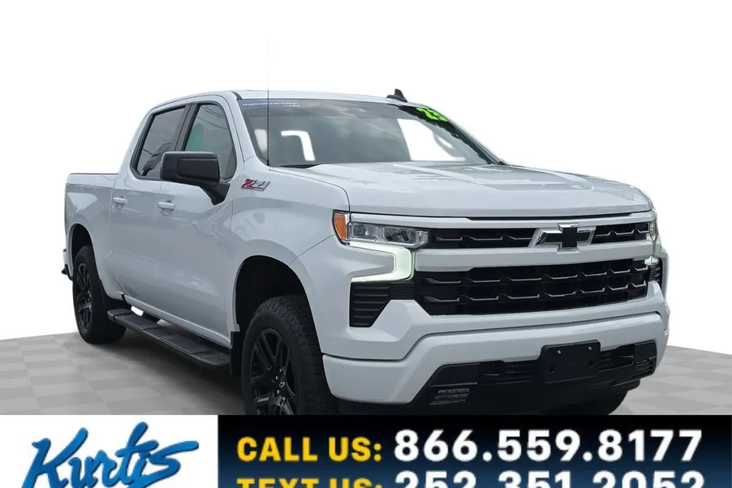 2023 Chevrolet Silverado 1500 RST photo 1