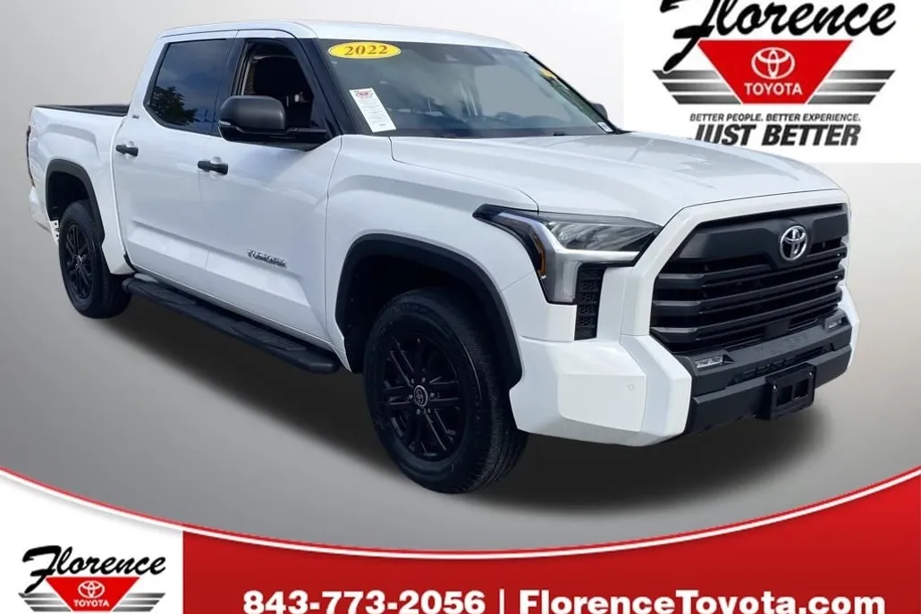 2022 Toyota Tundra SR5 photo 1