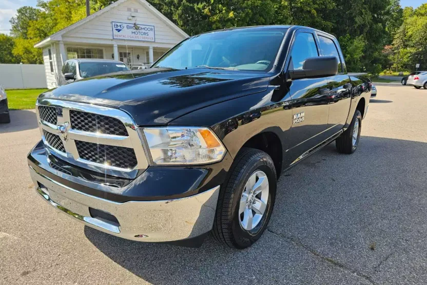2015 Ram 1500 Tradesman photo 1