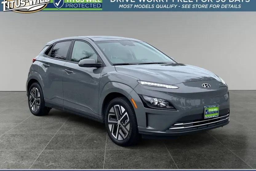 2022 Hyundai Kona Electric SEL photo 1