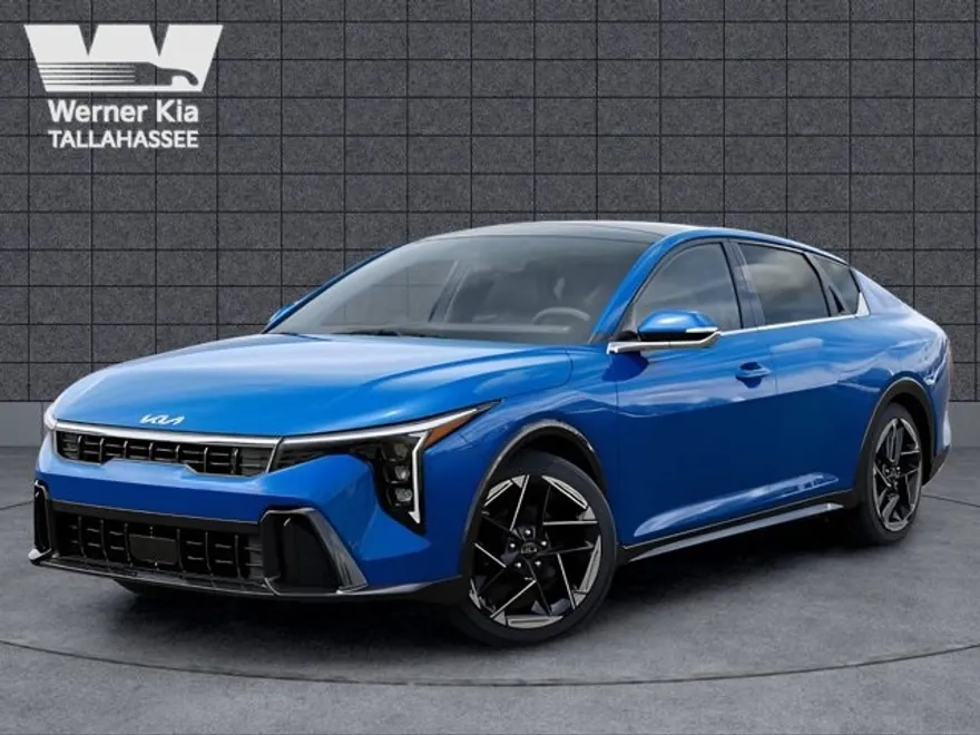 2025 Kia K4 GT-Line photo 1