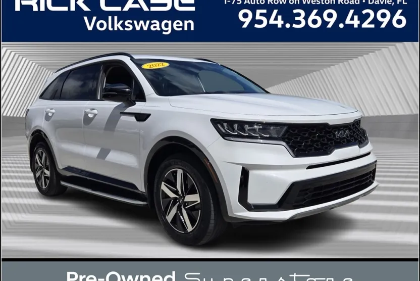 2022 Kia Sorento S photo 1
