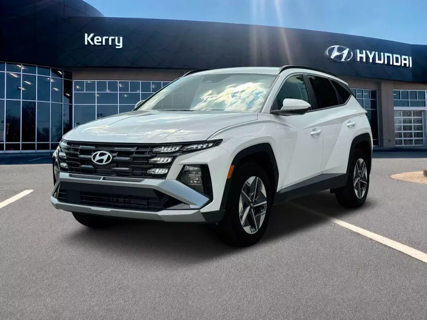 2025 Hyundai Tucson SEL photo 1