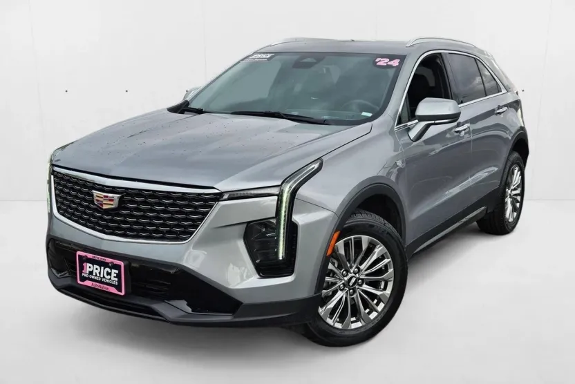 2024 Cadillac XT4 Premium Luxury photo 1