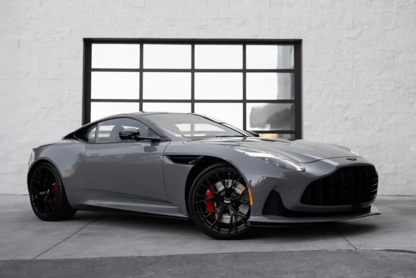 2025 Aston Martin DB12 AM5 photo 1
