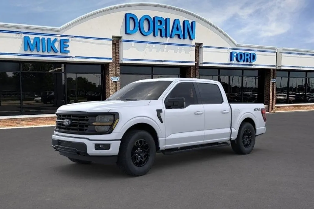 2025 Ford F-150 XLT photo 1