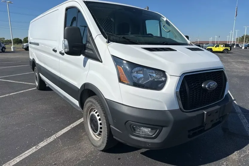 2021 Ford Transit photo 1