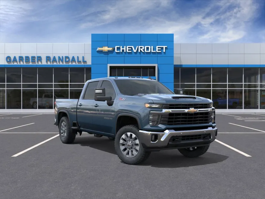 2026 Chevrolet Silverado LT photo 1