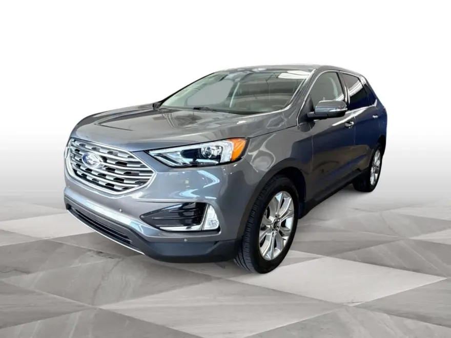 2024 Ford Edge Titanium photo 1