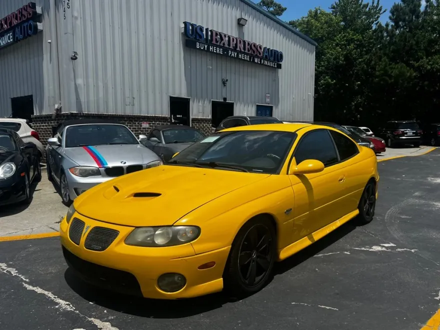 2005 Pontiac GTO photo 1