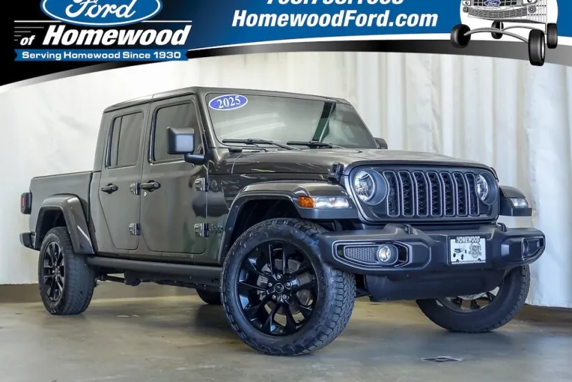 2025 Jeep Gladiator photo 1