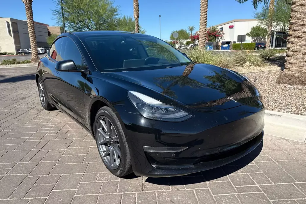 2021 Tesla Model 3 Standard Range Plus photo 1