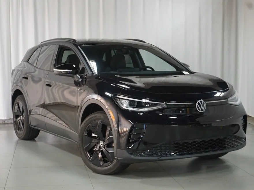 2025 Volkswagen ID.4 Pro Plus photo 1