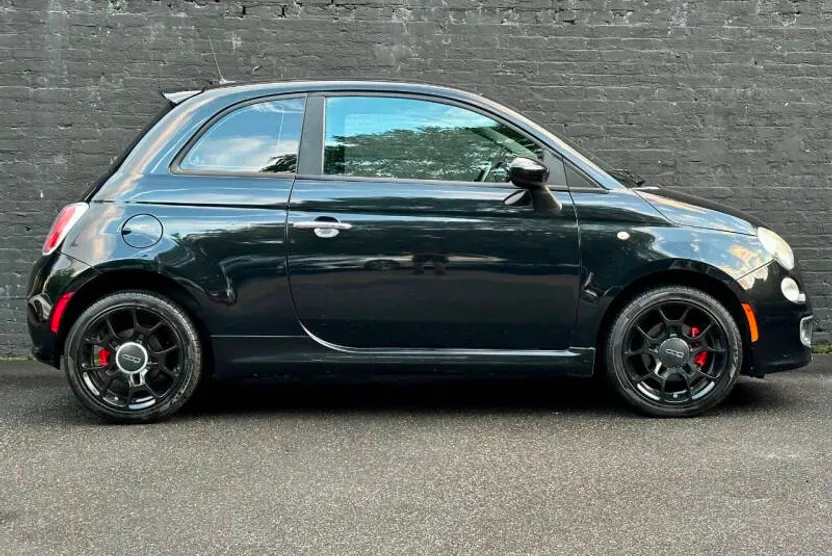 2013 Fiat 500 Sport photo 1
