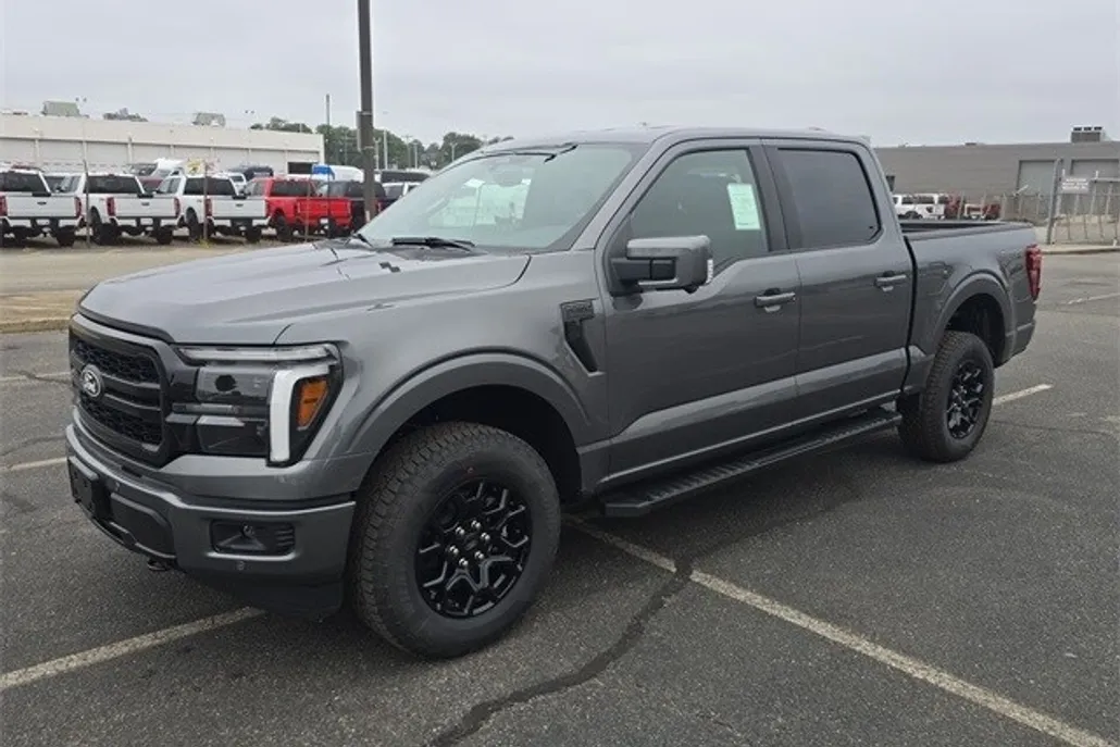 2025 Ford F-150 Lariat photo 1