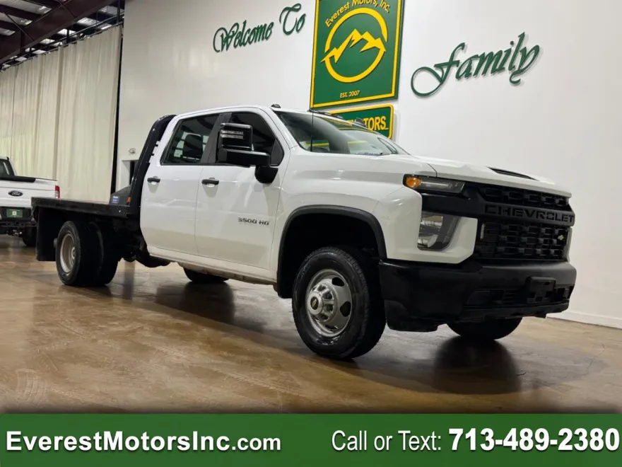 2023 Chevrolet Silverado 3500HD photo 1