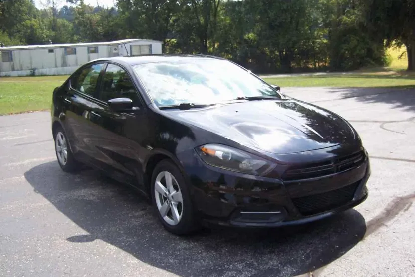 2015 Dodge Dart SXT photo 1