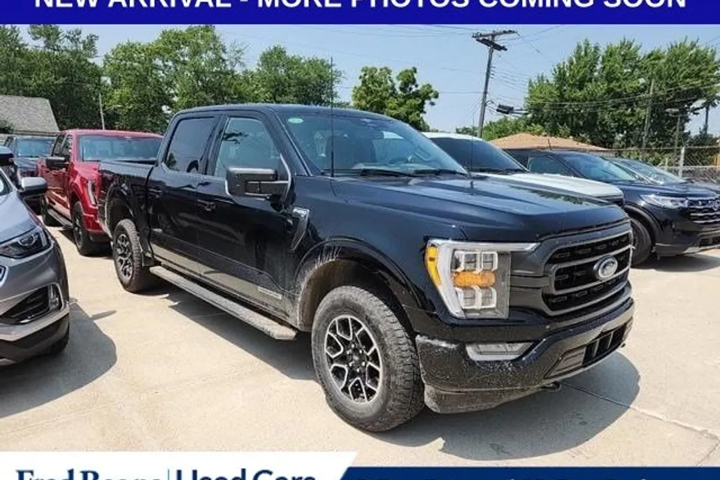 2023 Ford F-150 XLT photo 1