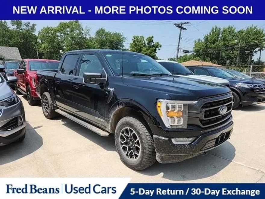 2023 Ford F-150 XLT photo 1