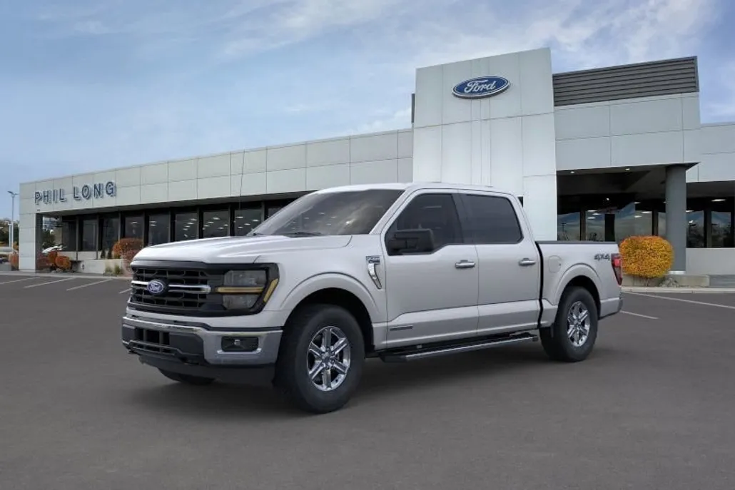 2025 Ford F-150 XLT photo 1