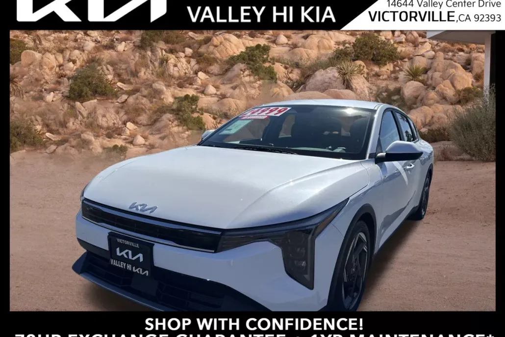2025 Kia K4 EX photo 1