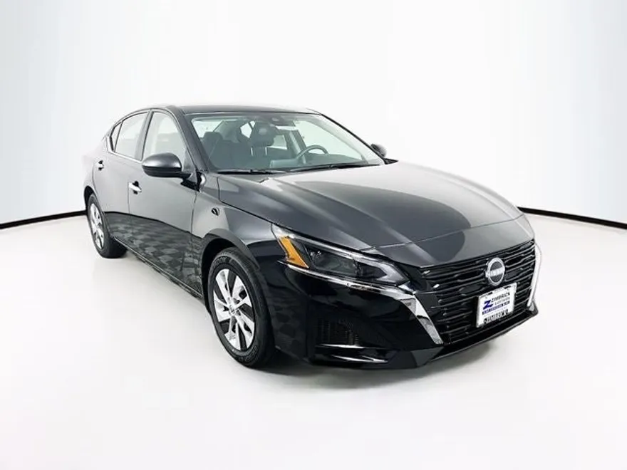 2025 Nissan Altima 2.5 S photo 1