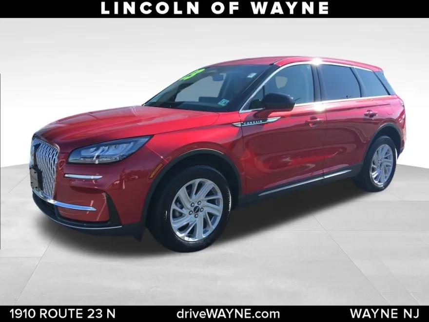 2023 Lincoln Corsair Standard photo 1