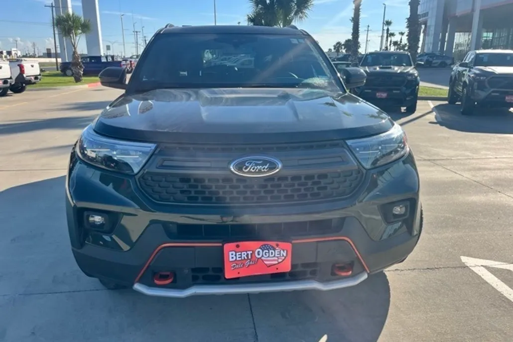 2023 Ford Explorer Timberline photo 1