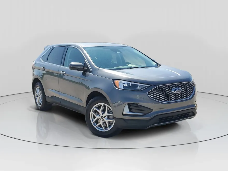 2024 Ford Edge SEL photo 1