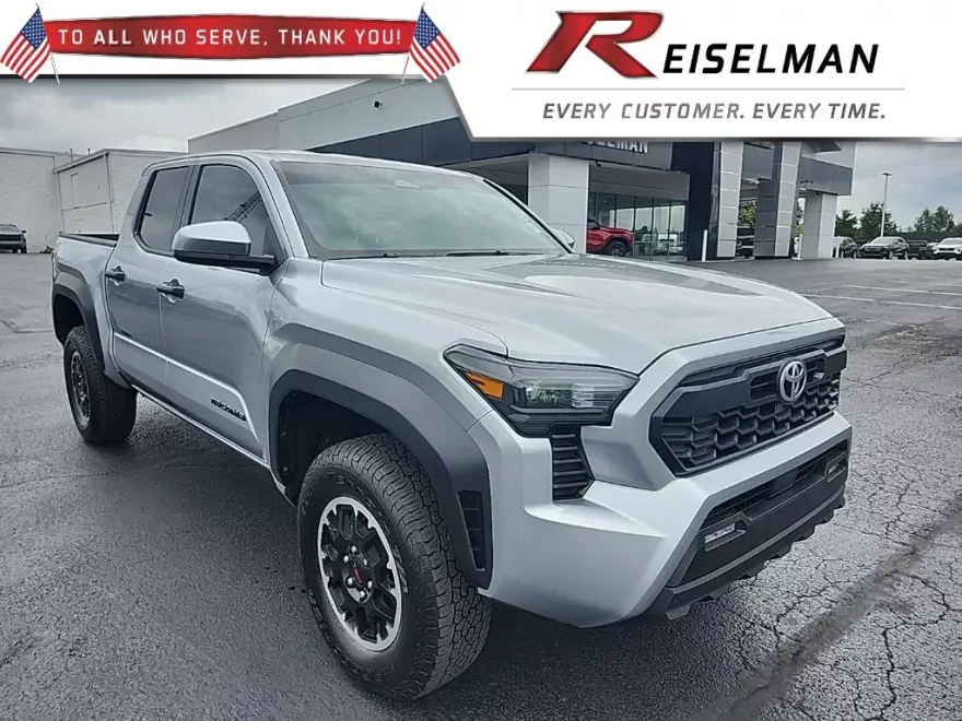 2025 Toyota Tacoma 4x4 SR photo 1