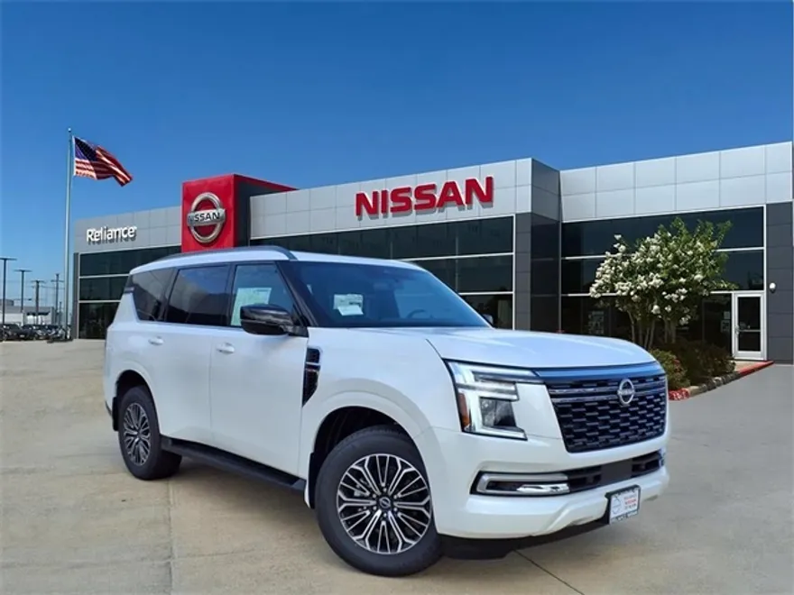 2025 Nissan Armada SL photo 1