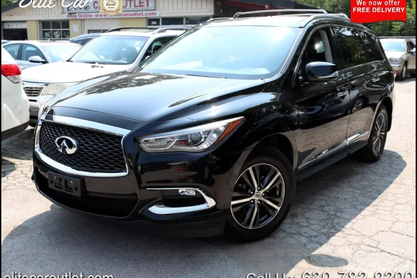 2017 Infiniti QX60 Base AWD photo 1
