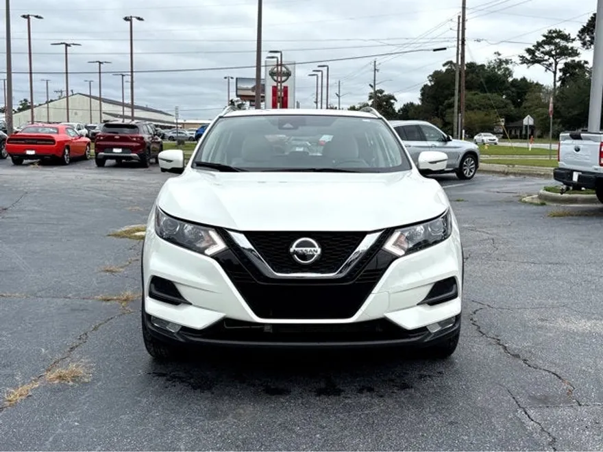 2020 Nissan Rogue Sport SV photo 1
