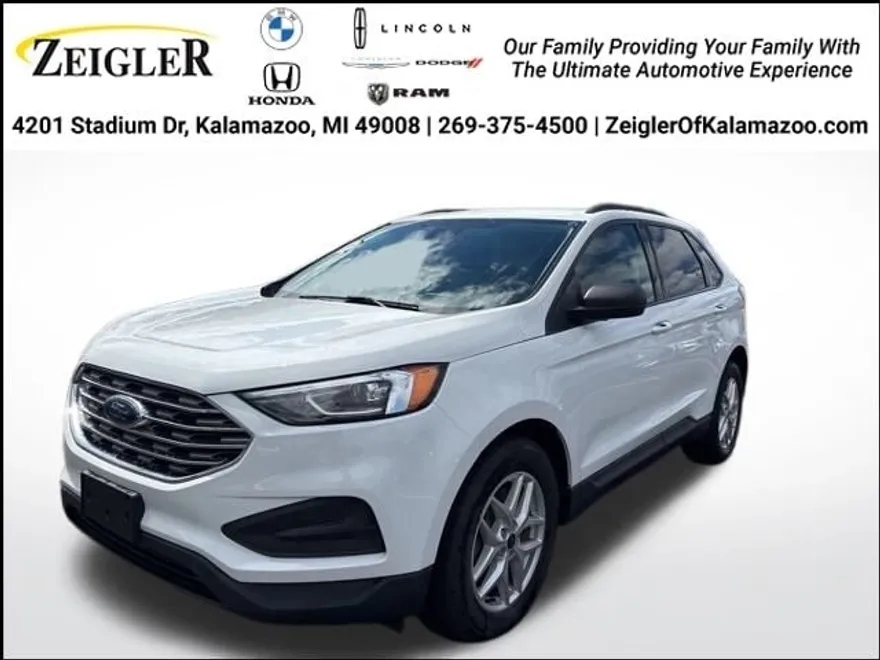 2022 Ford Edge SE photo 1