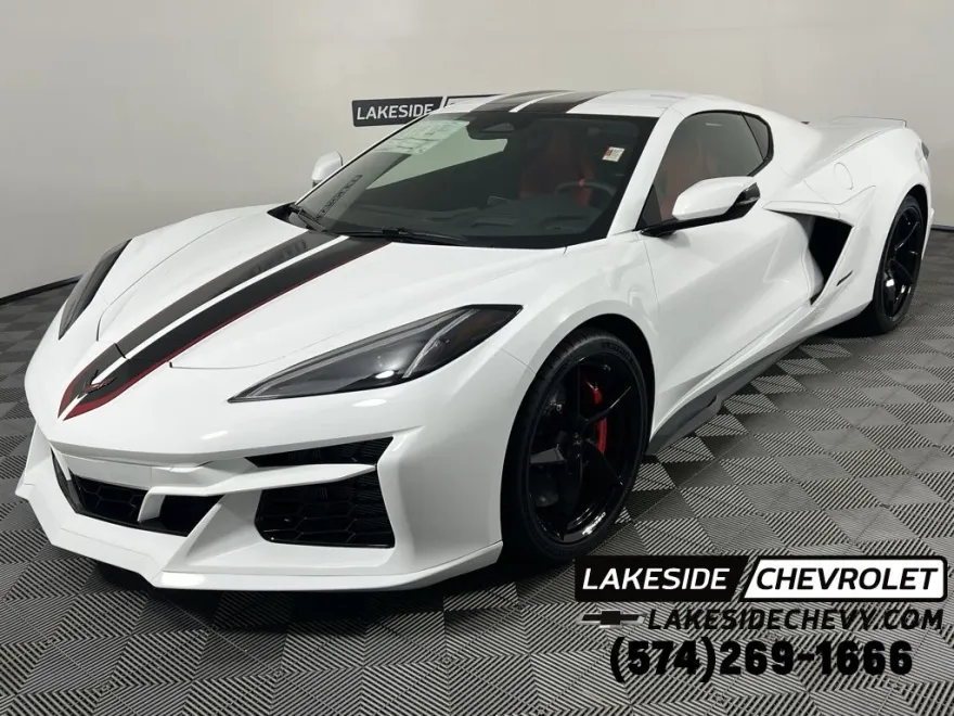 2025 Chevrolet Corvette E-Ray 1LZ photo 1