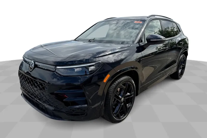 2025 Volkswagen Tiguan SE R-Line Black photo 1