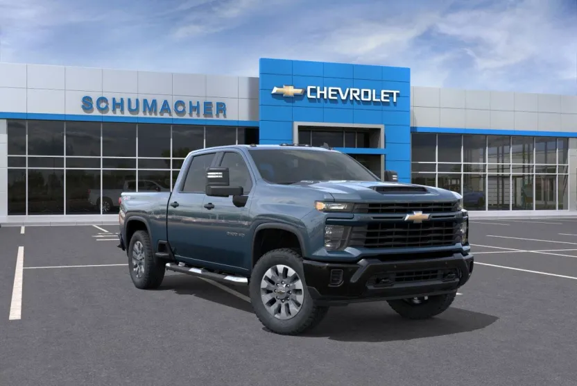2026 Chevrolet Silverado 2500HD Custom photo 1