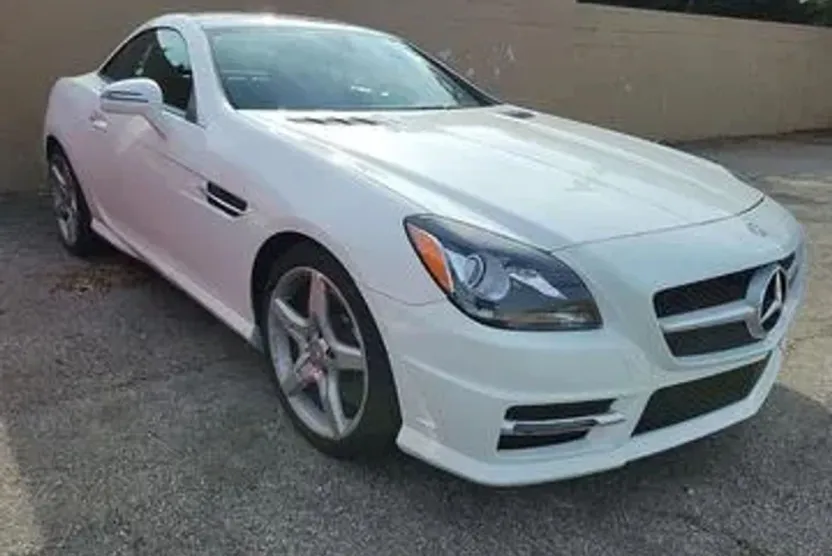 2015 Mercedes Benz SLK 250 photo 1