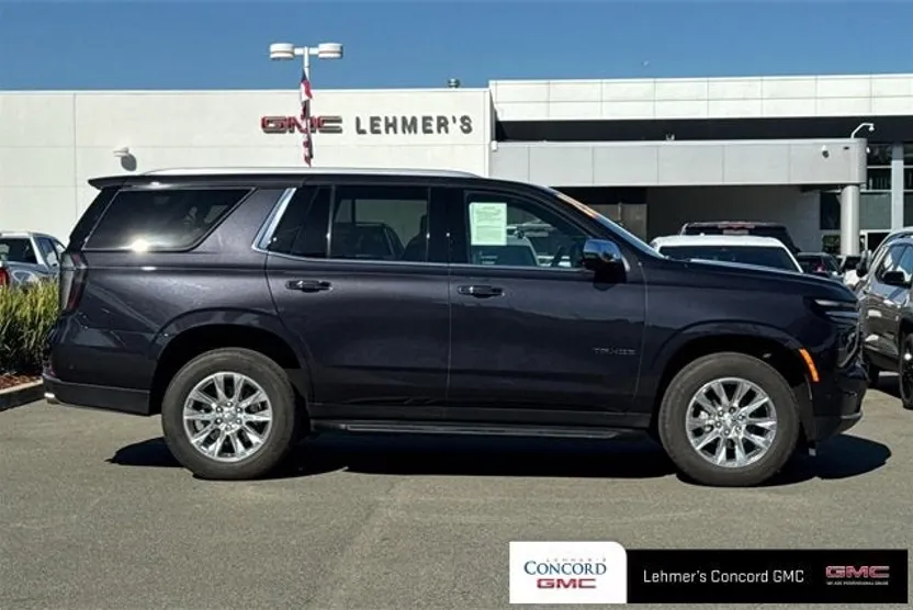 2025 Chevrolet Tahoe Premier photo 1