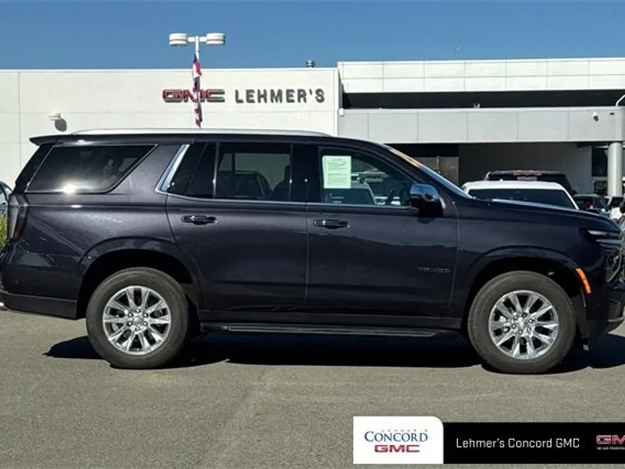 2025 Chevrolet Tahoe Premier photo 1