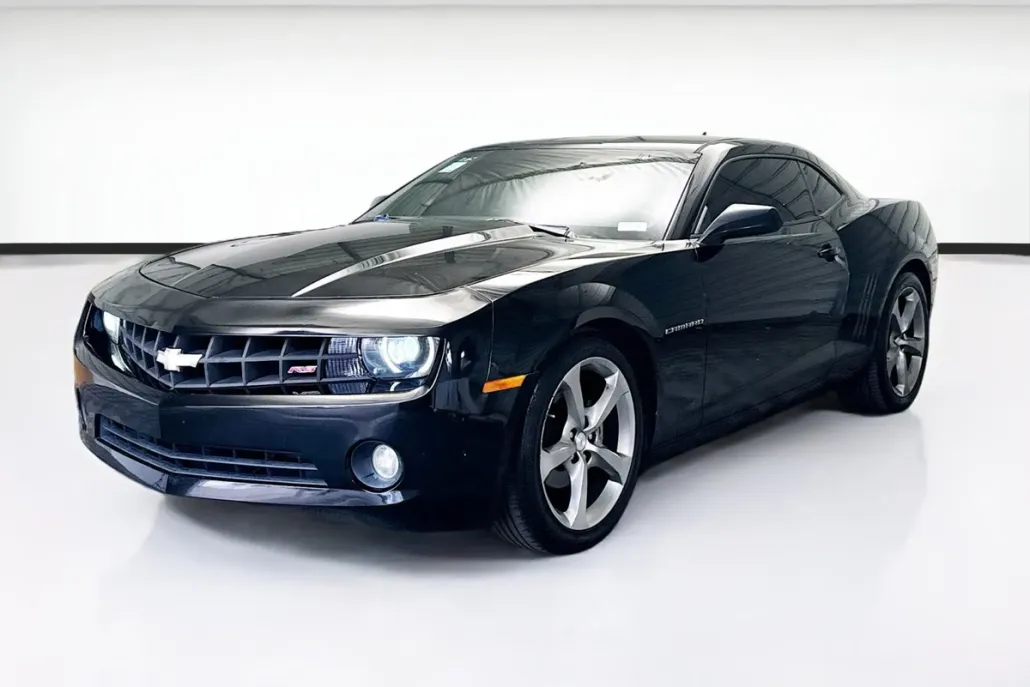 2013 Chevrolet Camaro 1LT RS photo 1